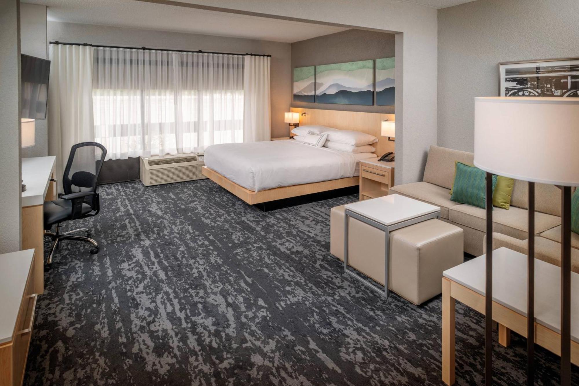 Delta Hotels By Marriott Huntington Downtown Exterior foto