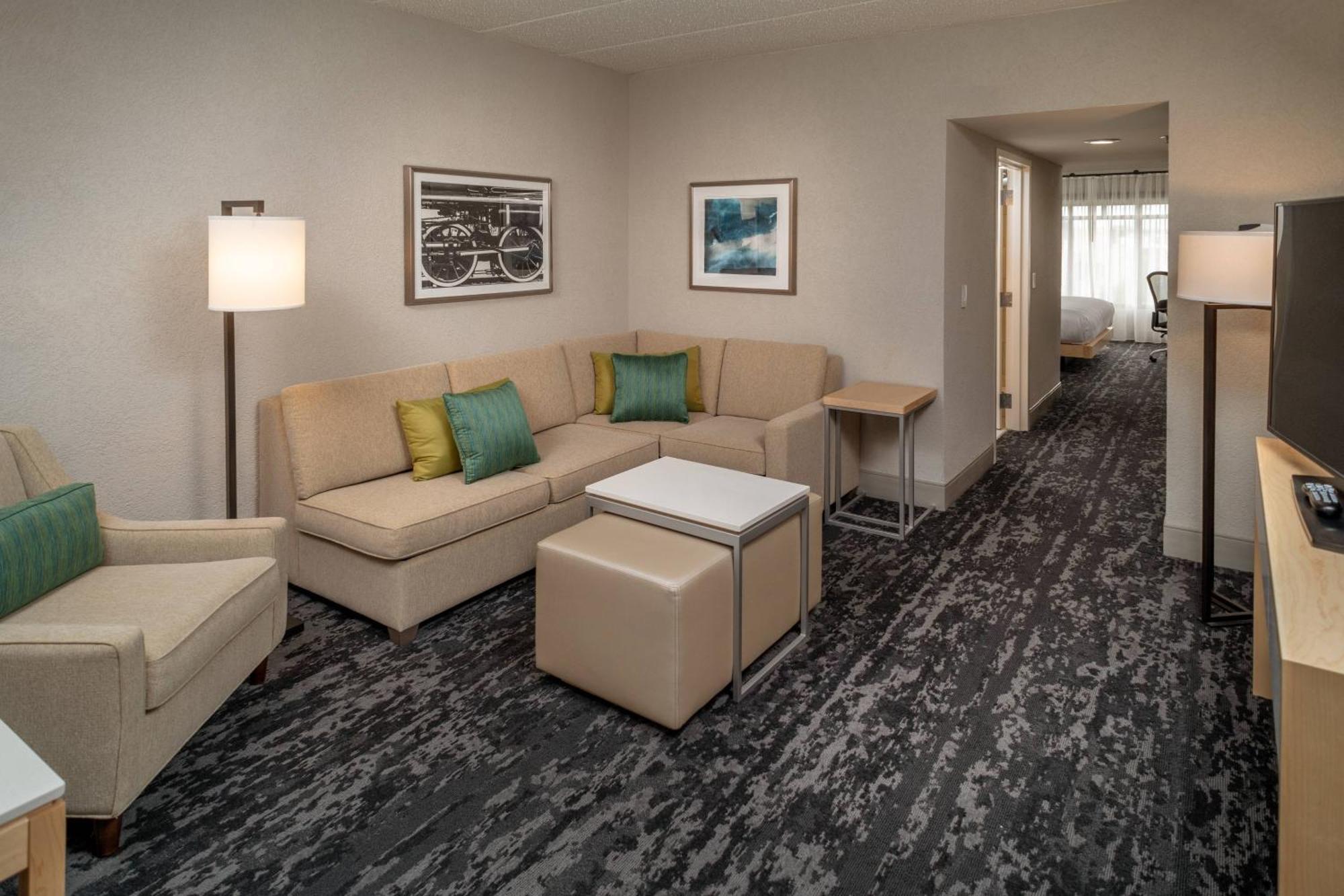 Delta Hotels By Marriott Huntington Downtown Exterior foto